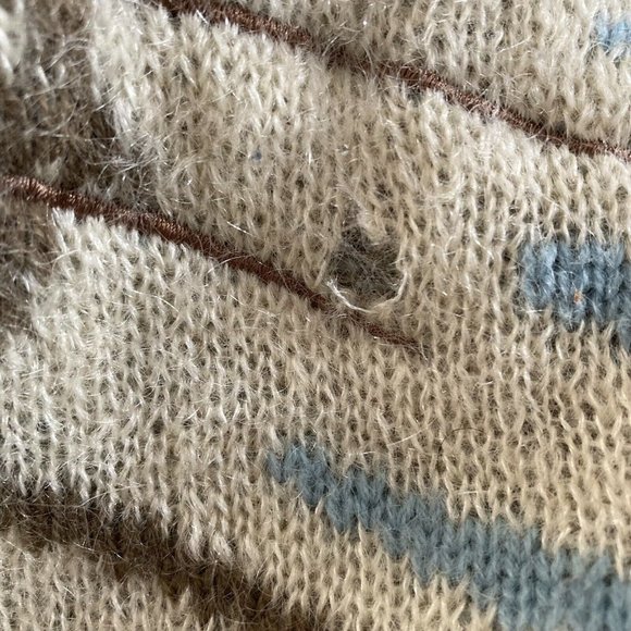 Vintage 90s Bugs Bunny Sweater XL Studio by Southpole Blue Oversize Looney Tunes - Picture 9 of 11